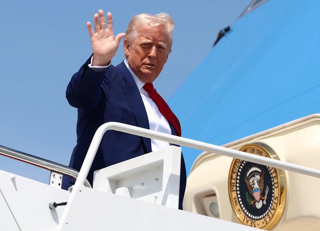 What time is President Trump’s 100 days rally in Michigan? How to watch live
