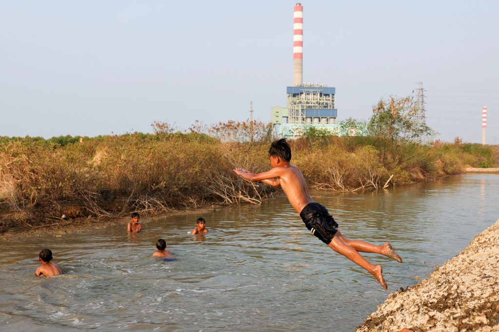 First carbon credit scheme for early coal plant closures unveiled