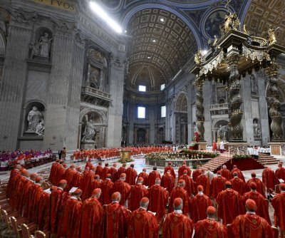 First conclave vote at Vatican produces no new pope