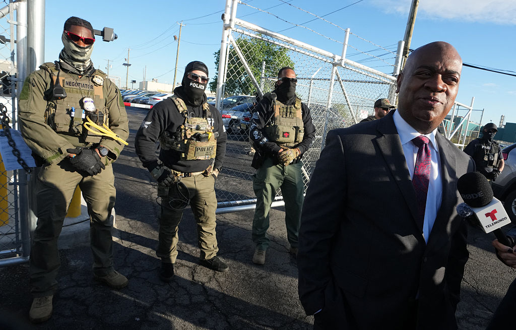“I didn’t do anything wrong”: New Jersey mayor released after arrest at ICE center protest