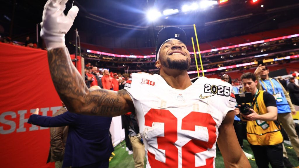 One Patriots rookie draft pick absent at the start of rookie minicamp