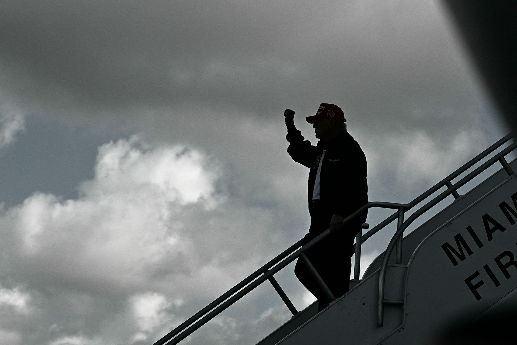 Trump’s new plane is “a flying palace” from Qatar royal family
