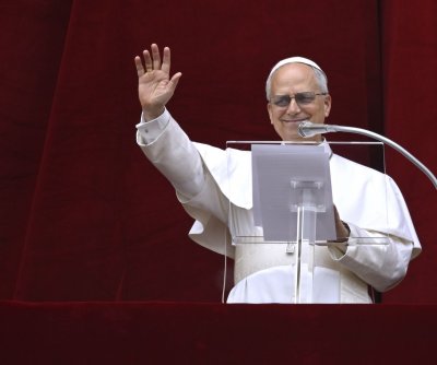 Pope calls for ‘no more war’ during first papal prayer