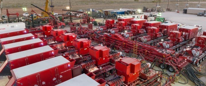 Halliburton, Schlumberger Brace for the Next Oil Slump