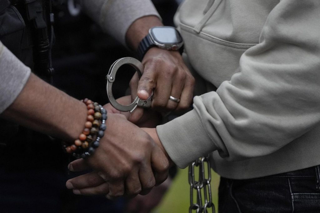 Tren de Aragua gang members staged revolt at ICE detention