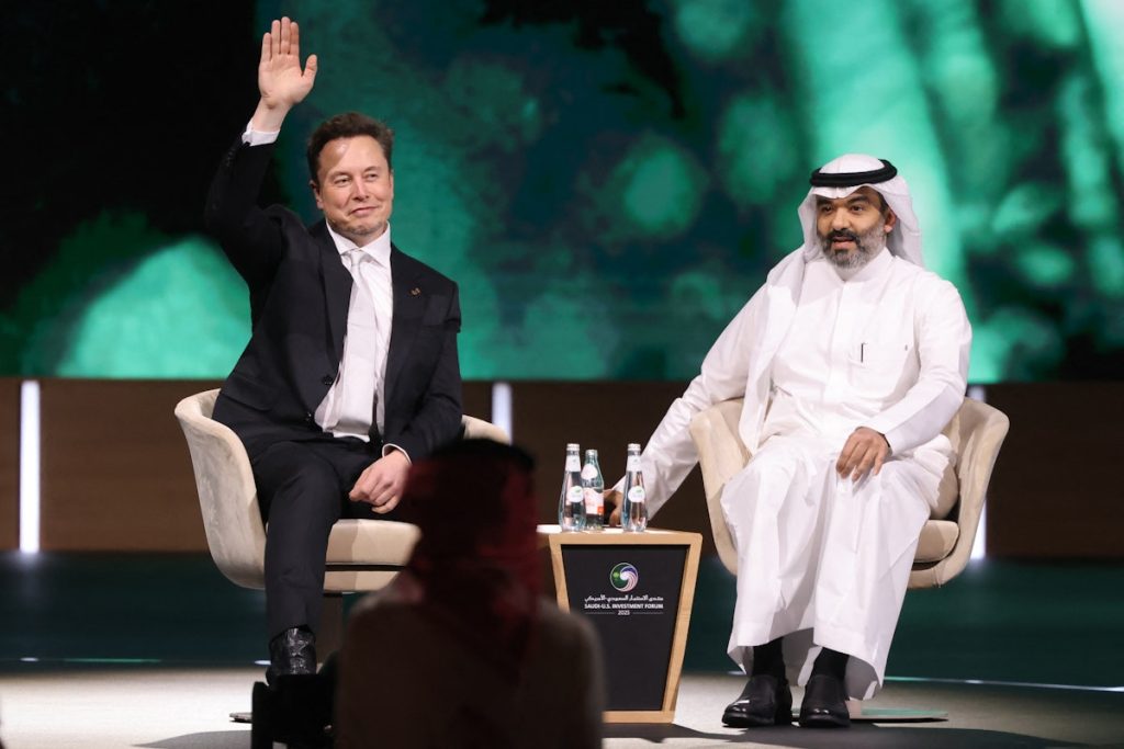 Elon Musk Tries to Use Trump’s Saudi Trip to Make a Quick Buck