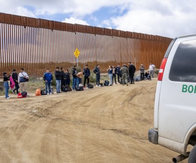 Homeland Security asks to mobilize 20,000 National Guard troops for border enforcement
