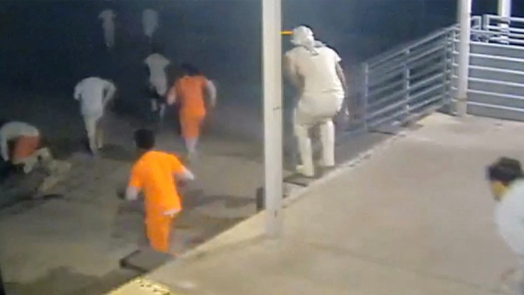 Inmates escape New Orleans jail through hole behind toilet