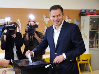 Portugal’s election brings another minority government and a far-right rise