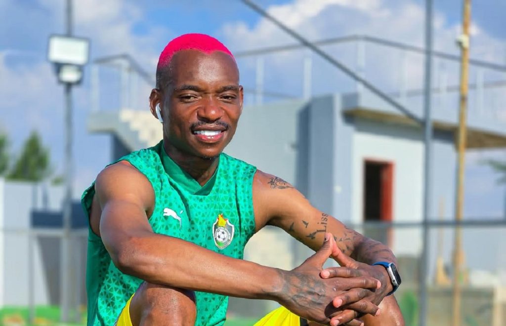 Who’s who? Meet Khama Billiat’s lookalike father (pictures)