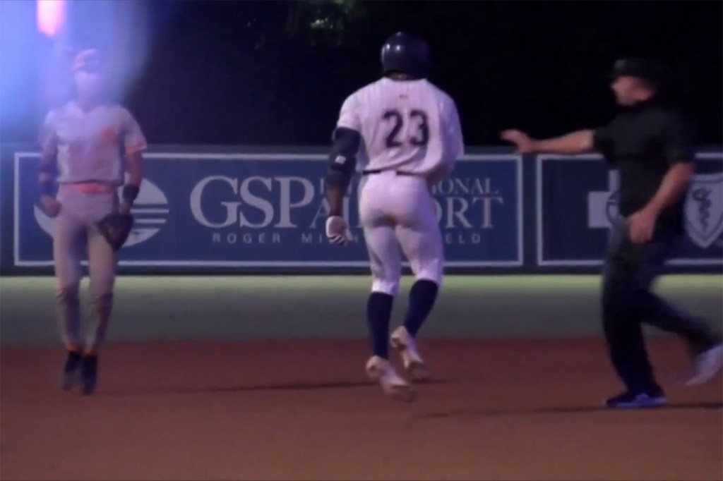 Samford-Mercer college baseball game descends into chaos with mom ejected, team pulled after home run