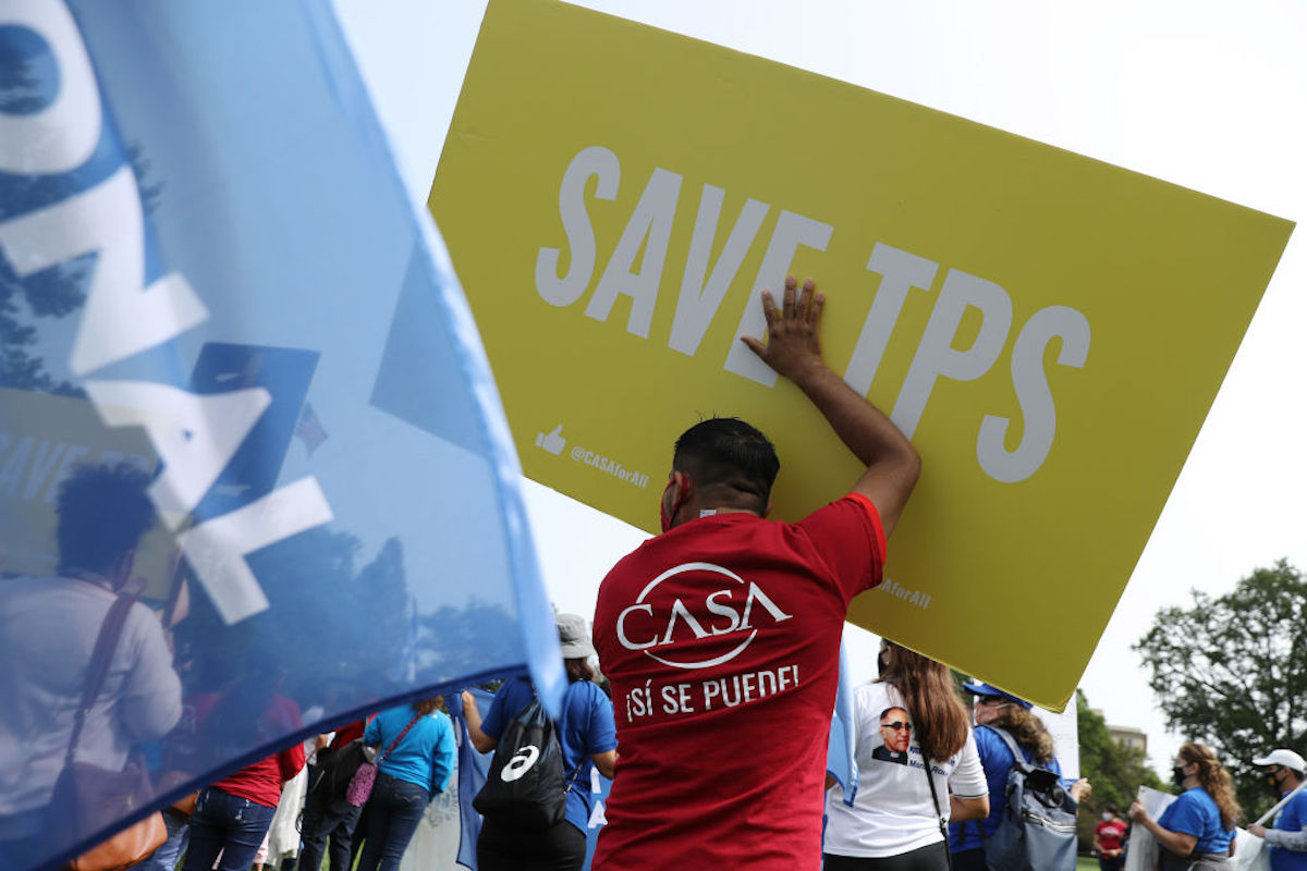 Temporary protection status (TPS): What is, who is eligible, price and how to request