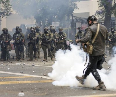 Trump orders National Guard to Los Angeles amid ICE raid protests